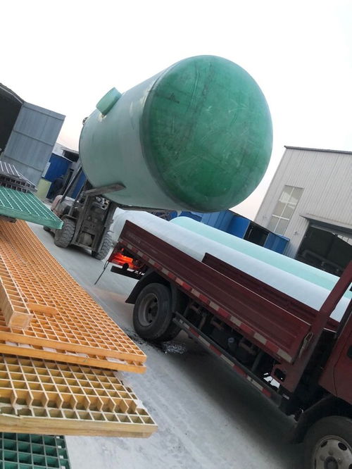 自營(yíng)玻璃鋼廁所化糞池工廠 大型玻璃鋼化糞池規(guī)格參數(shù)詳解